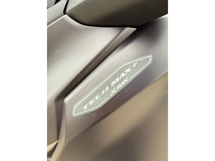 YAMAHA X-MAX 125 TECH MAX +
