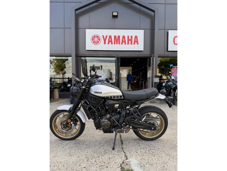 YAMAHA XSR 700 LEGACY 35KW