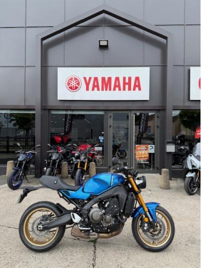 YAMAHA XSR 900