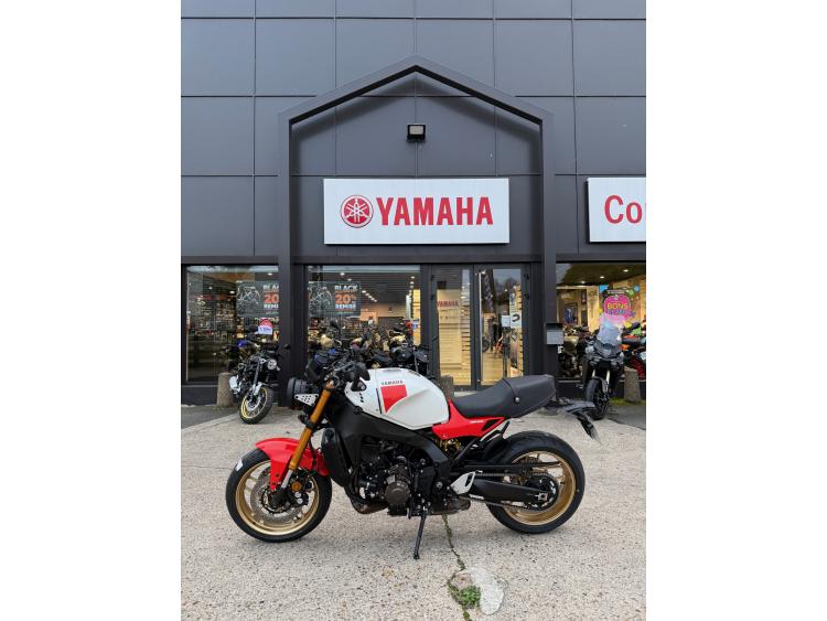 YAMAHA XSR 900 35KW