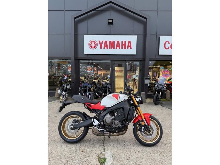 YAMAHA XSR 900 35KW