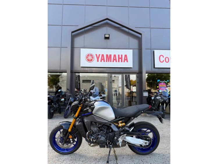 YAMAHA MT-09 SP