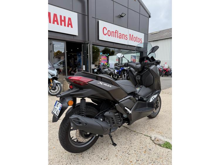 YAMAHA X-MAX 125 TECH MAX