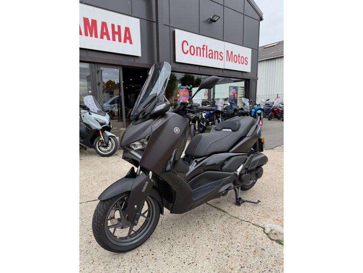 YAMAHA X-MAX 125 TECH MAX